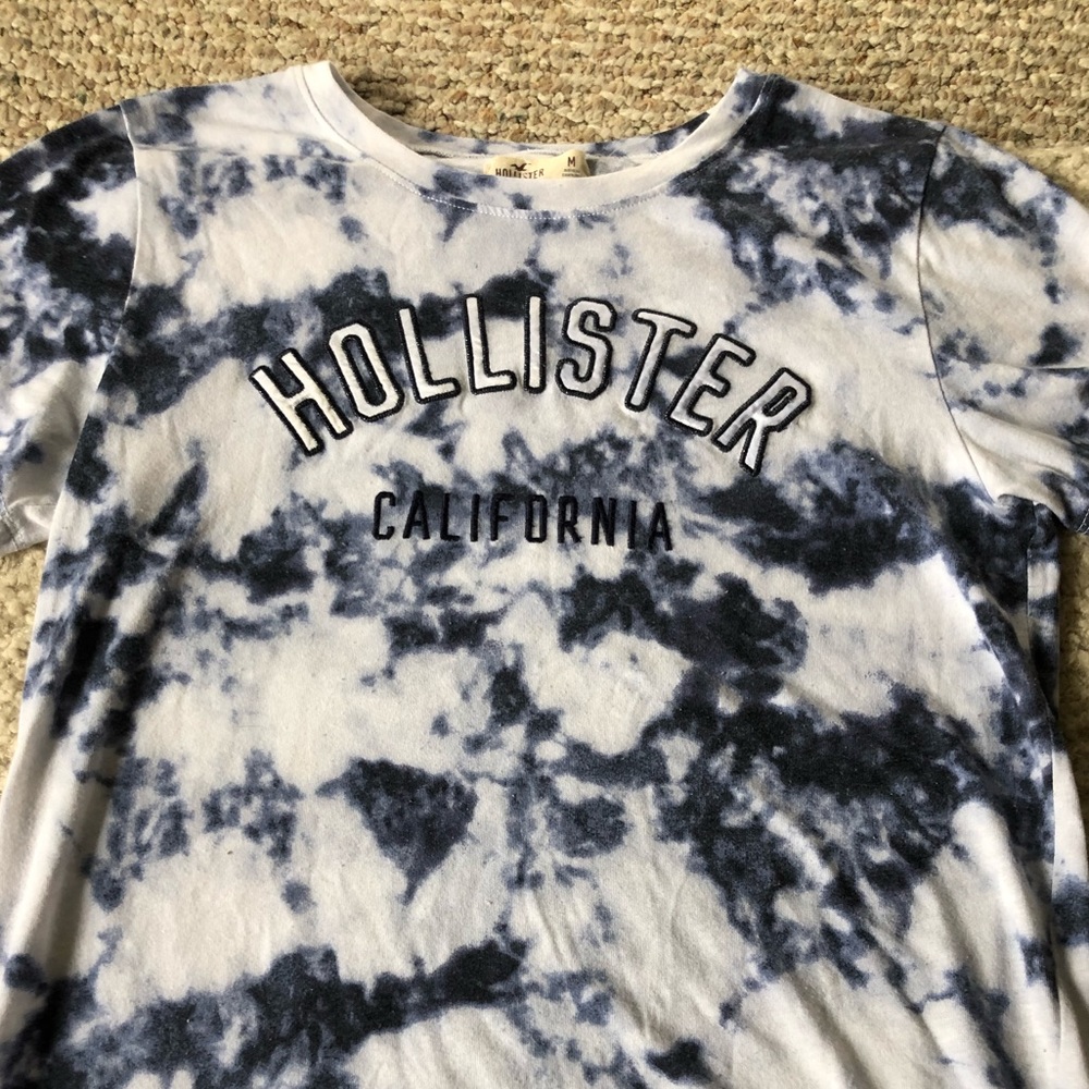 Hollister Graphic T-Shirt